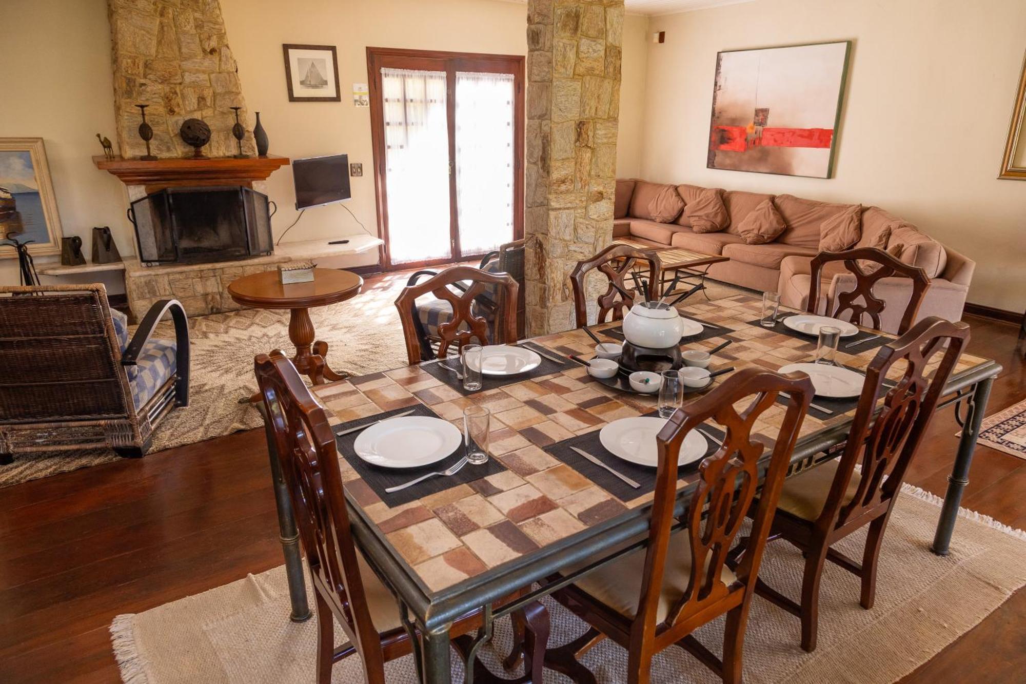 Casa Montanhas - Aconchego E Tranquilidade A 2,4km Do Capivari * Campos do Jordão