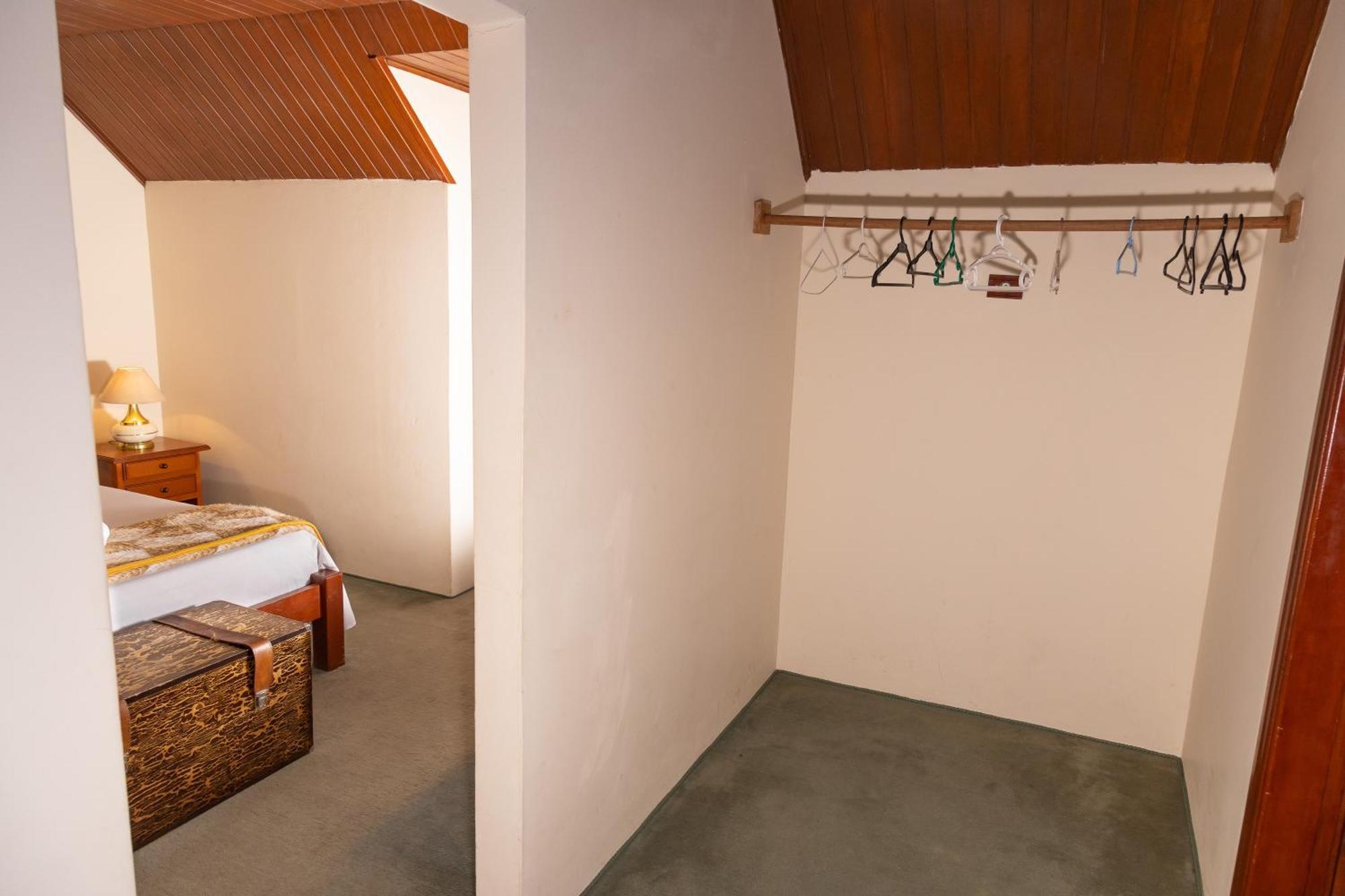 Casa Montanhas - Aconchego E Tranquilidade A 2,4km Do Capivari Casa de férias *